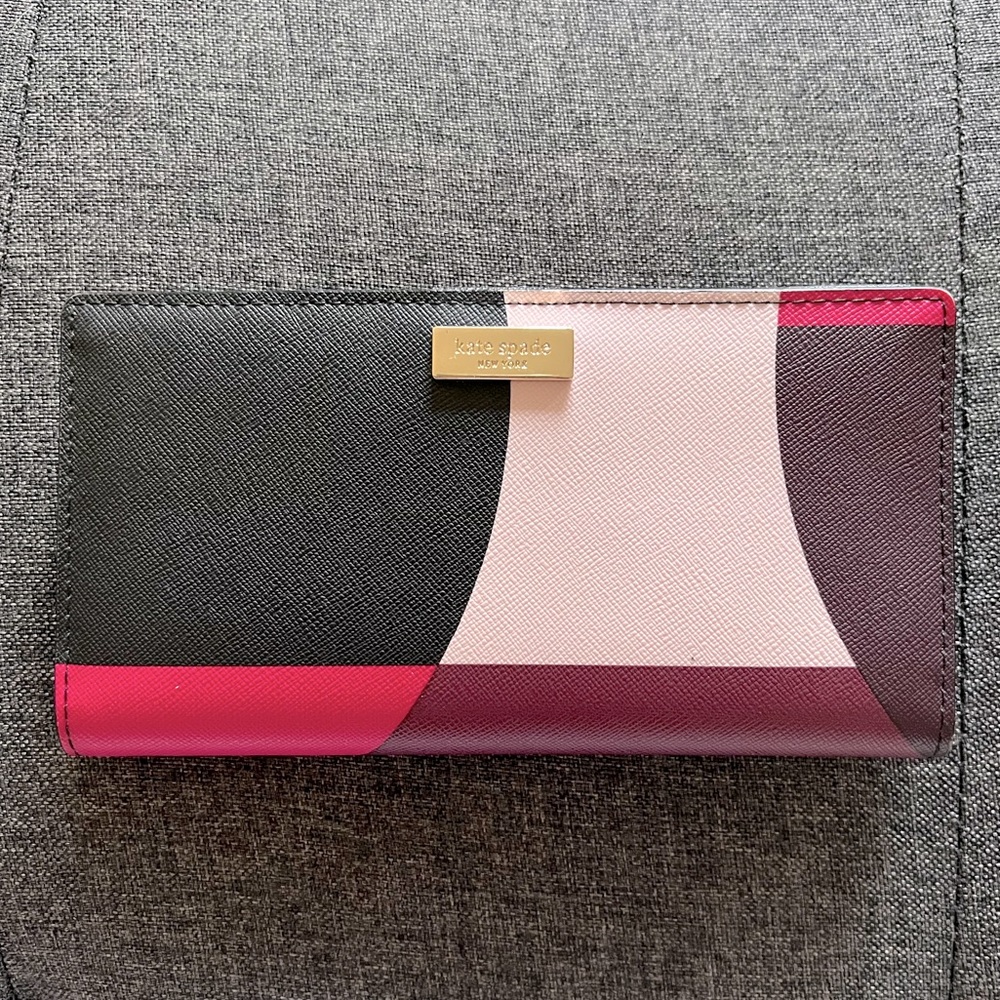Kate Spade Laurel Way Geo Spotlight Wallet